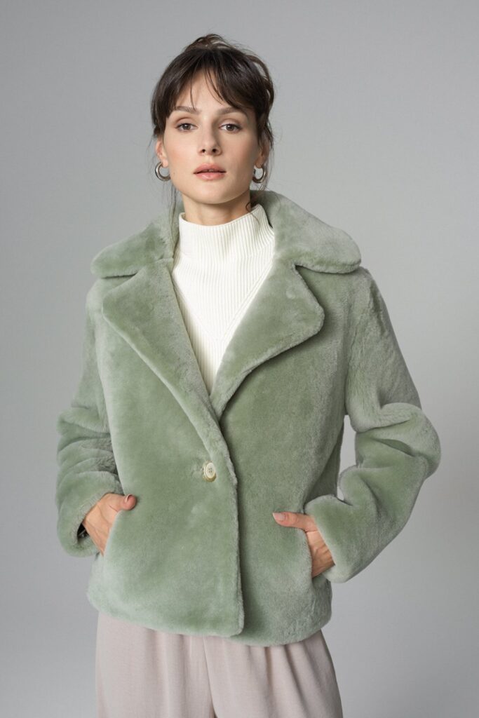 Fur jacket 2070 mint 1