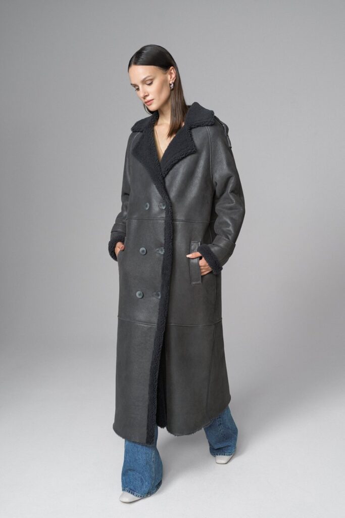 Oversized shearling overcoat 2079 grey 1