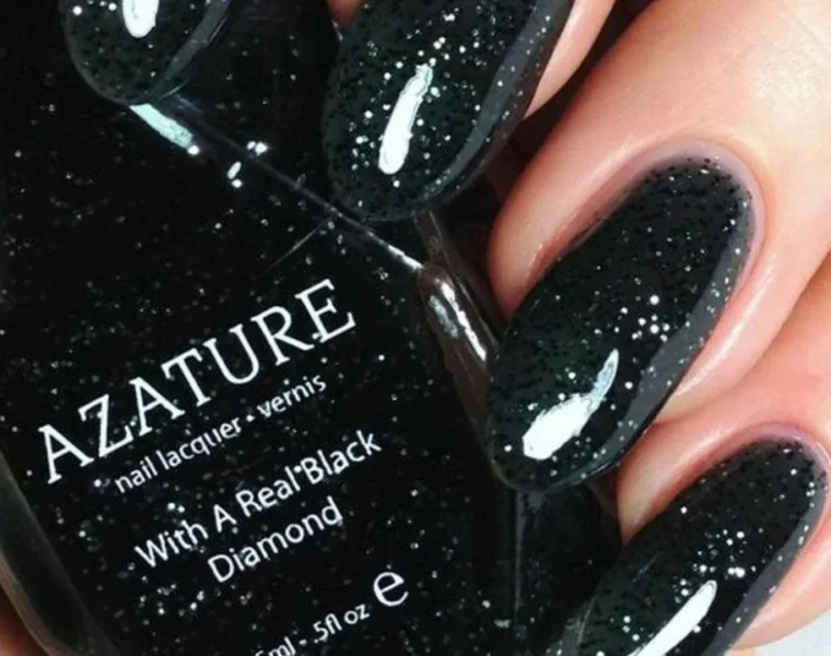 Azature Black Diamond lakier z diamentami ktory pobil rekord luksusu