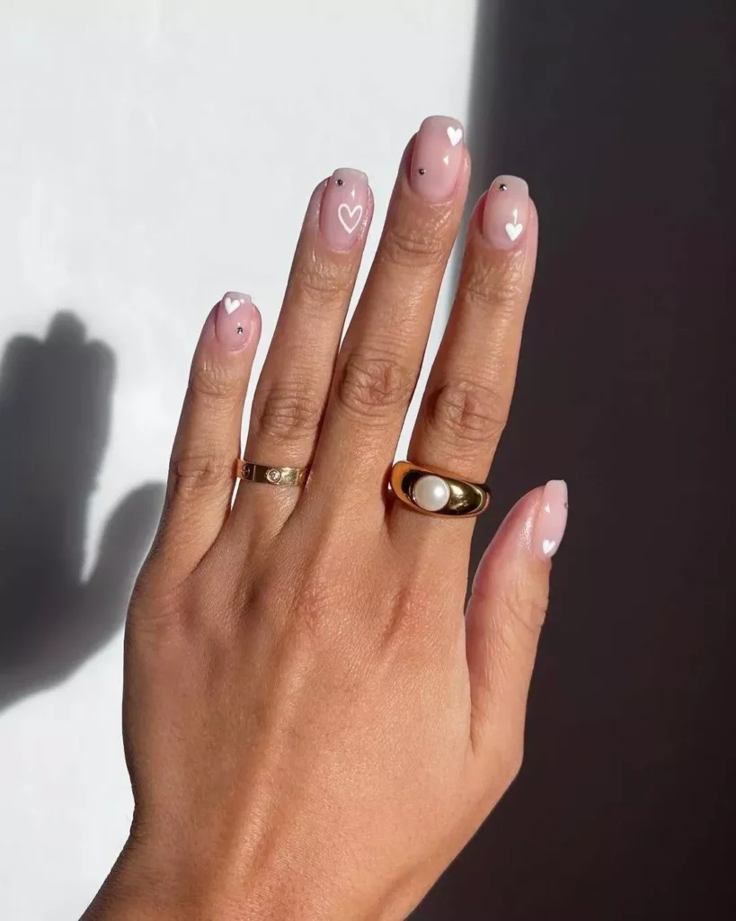 clean girl manicure
