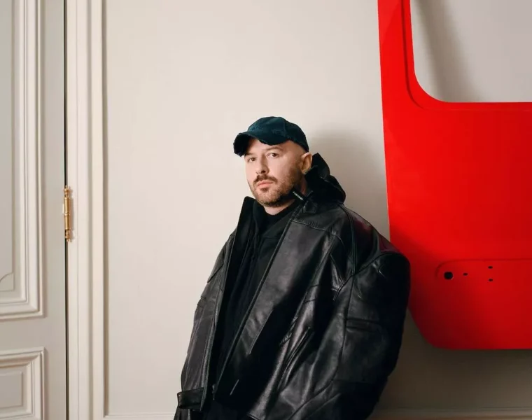 kim jest Demna Gvasalia
