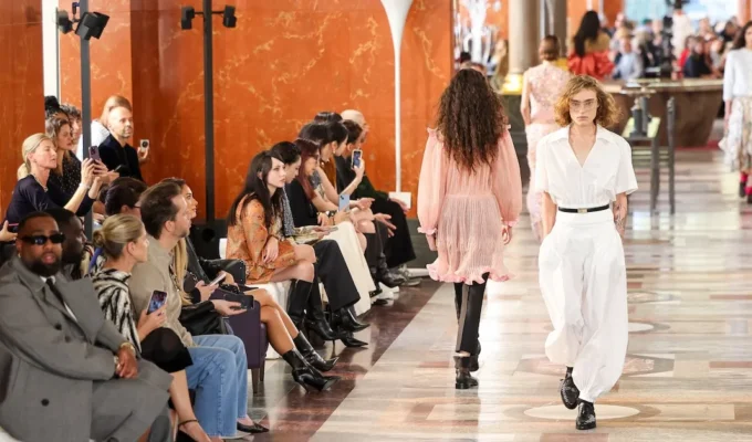 Louis Vuitton wiosna lato 2026 dlaczego ten pokaz zmienil gre