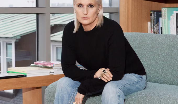 Maria Grazia Chiuri wraca do Fendi kobieca rewitalizacja