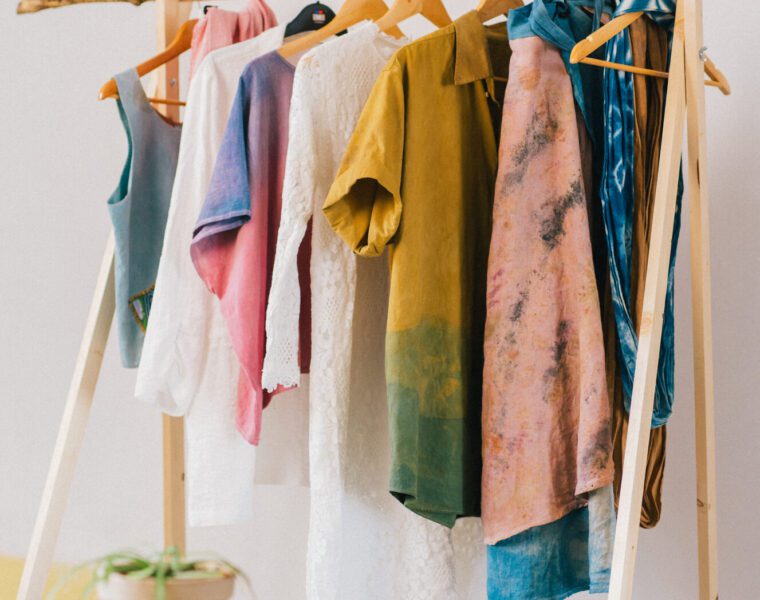 jak budowac garderobe unisex