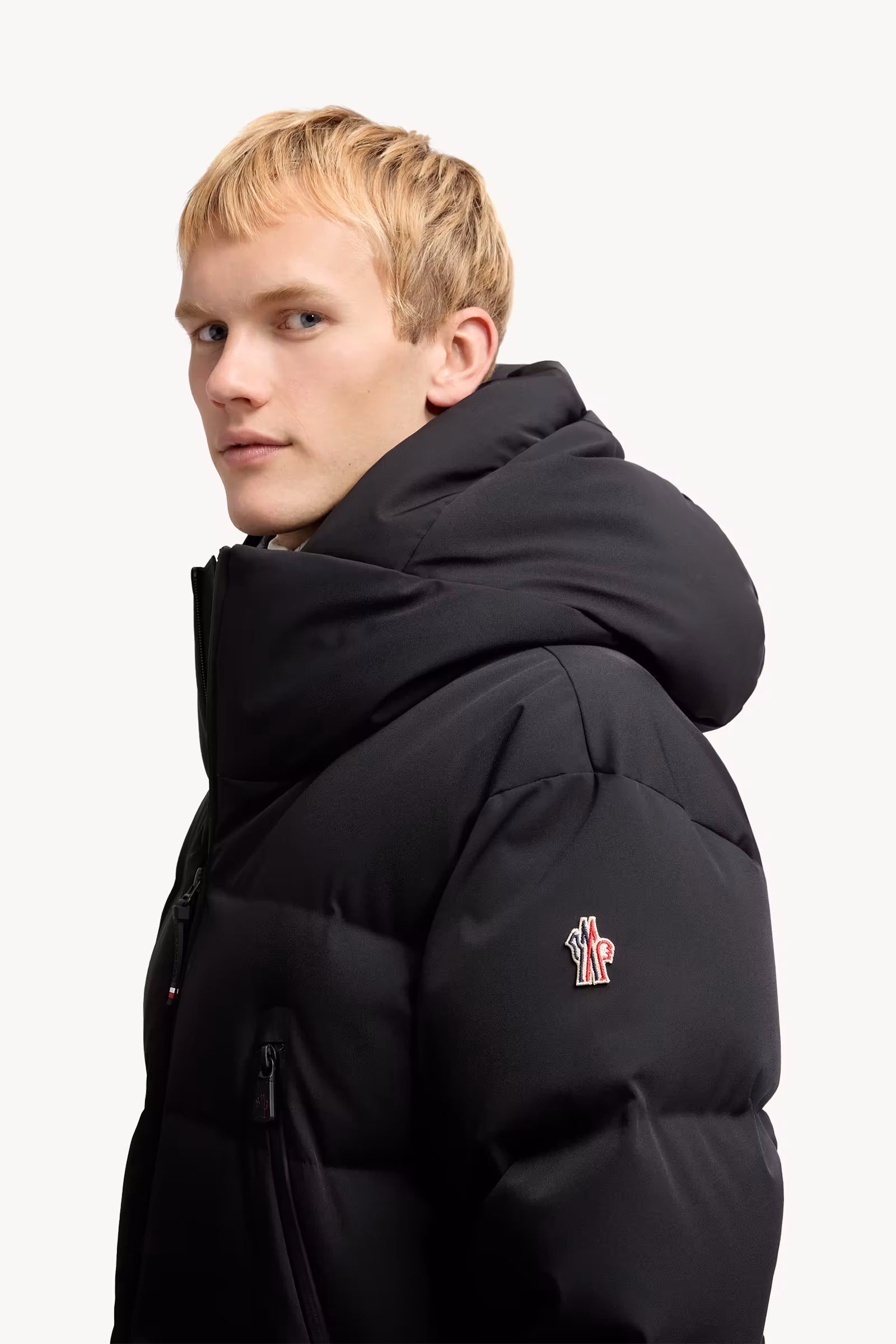 meska kurtka Moncler meska kurtka Moncler
