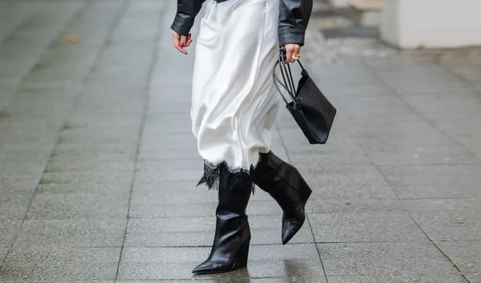 luksusowe kozaki na koturnie do czego je zalozyc