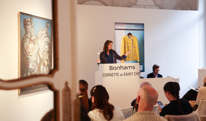 Aukcja Chanel w Paryżu