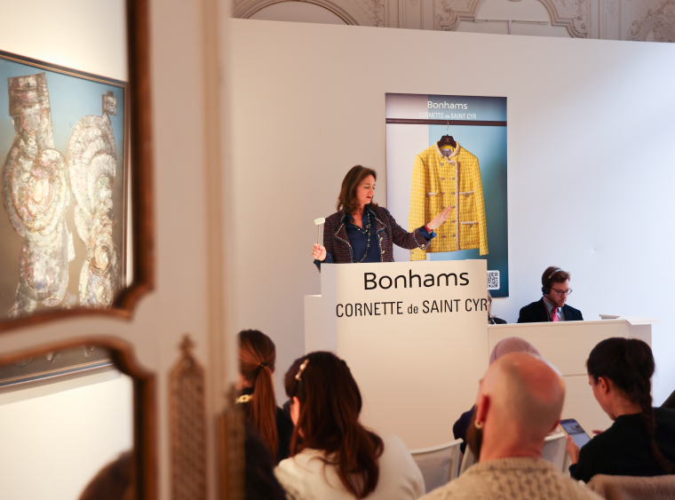 Aukcja Chanel w Paryżu