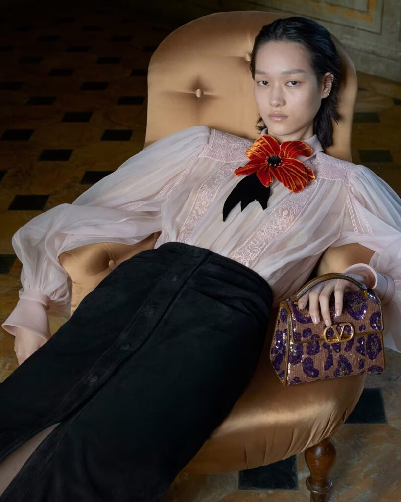 Bluzki damskie Valentino