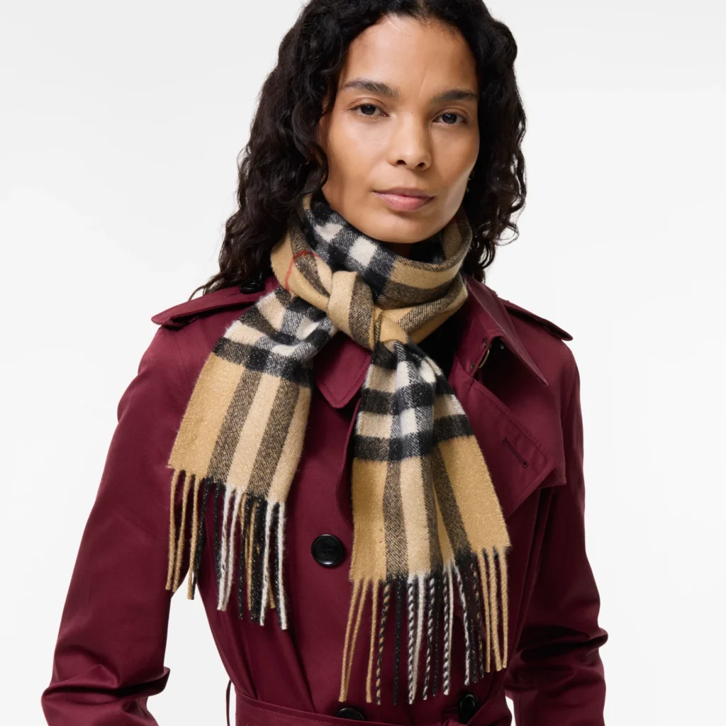 szaliki Burberry